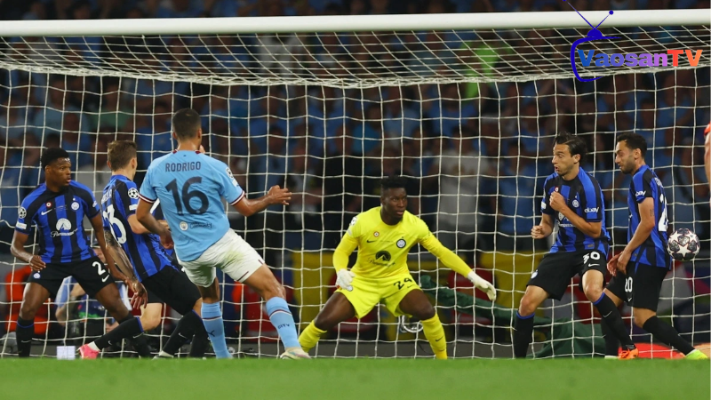 Phân tích xu hướng - cuộc đua giành vua phá lưới C1