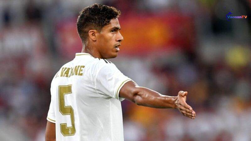 Varane từng khoác áo số 5 tại Real Madrid