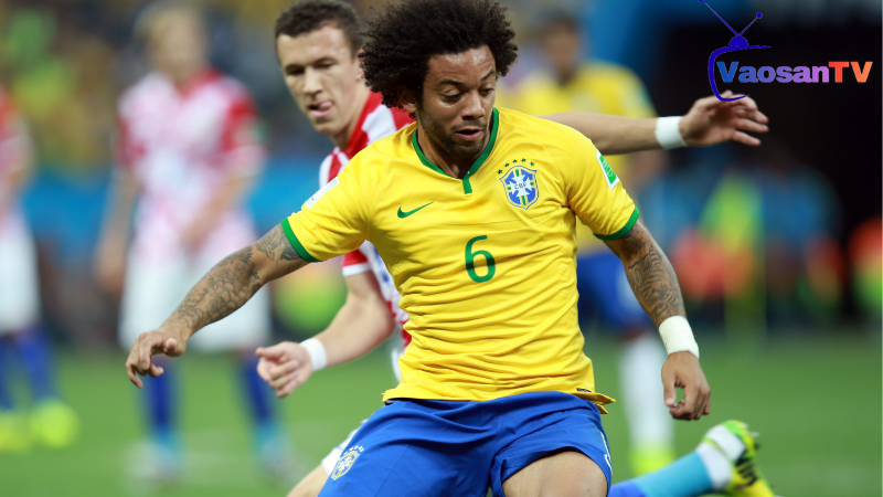 Số 6 - Số áo khi Marcelo đá tại tuyển Brazil
