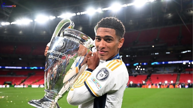 Bellingham là cầu thủ trẻ triển vọng