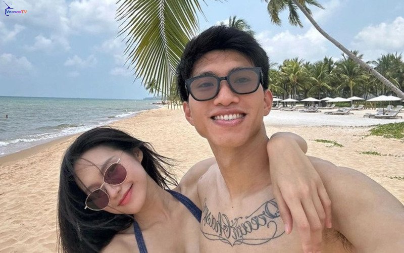 Phối kính mát tăng thêm phần cá tính