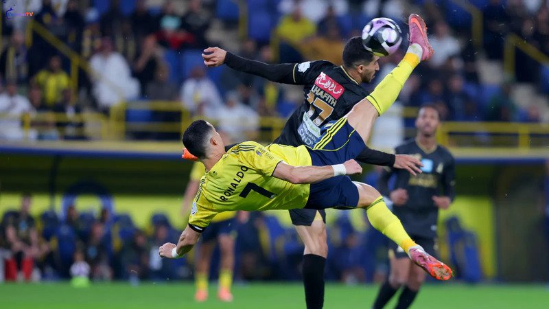 Ronaldo ghi bàn tại Saudi Arabia