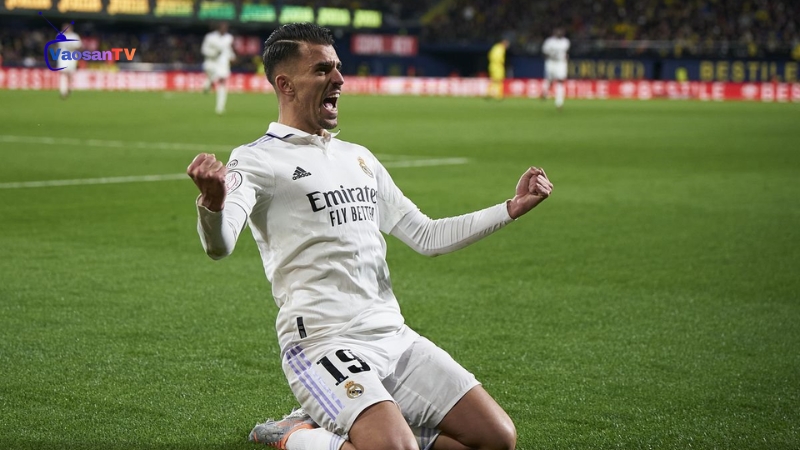 Số áo 15 của Theo Hernandez mang nhiều ý nghĩa đặc biệt