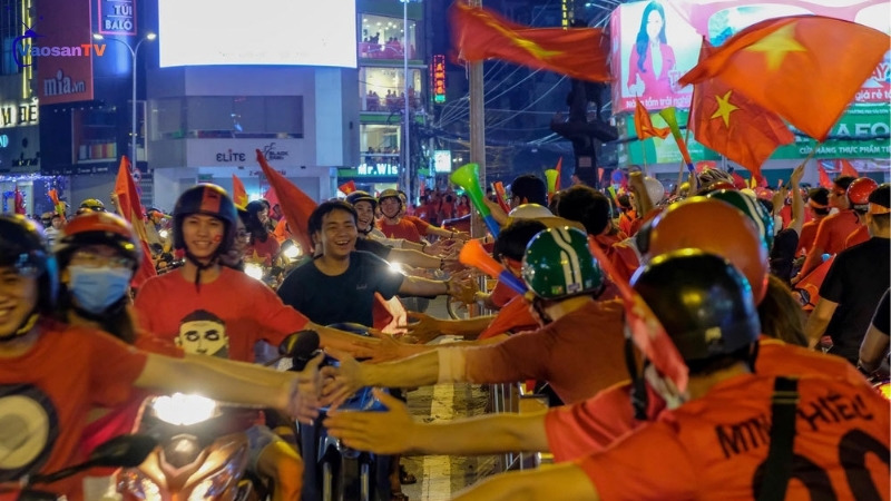 Trào lưu đi bão bóng đá tại Việt Nam đã có từ lâu