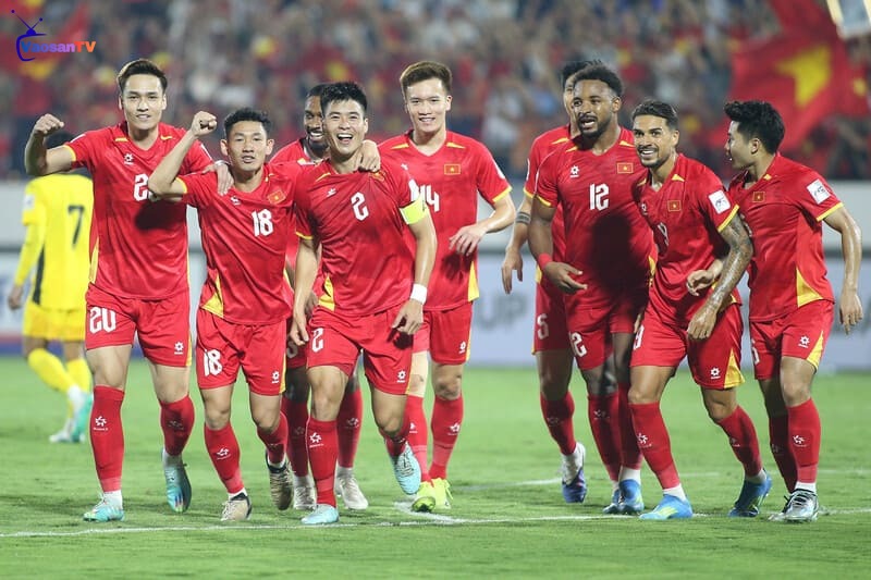 Việt Nam thống trị hoàn toàn trận gặp Malaysia